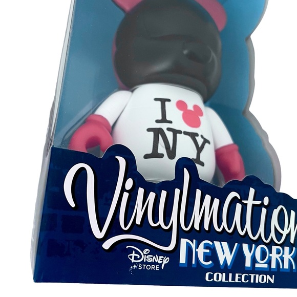 Disney NYC Exclusive 9” Vinylmation - Picture 3 of 4